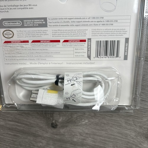 Genuine Official Nintendo Wii Nunchuk Controller White Sealed OEM New In Package - Picture 4 of 10