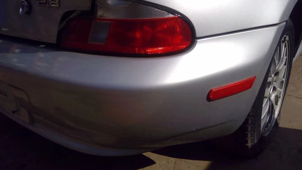 (LOCAL PICKUP ONLY) Rear Bumper Fits 00-02 BMW Z3 742370 Foto 3 de 4