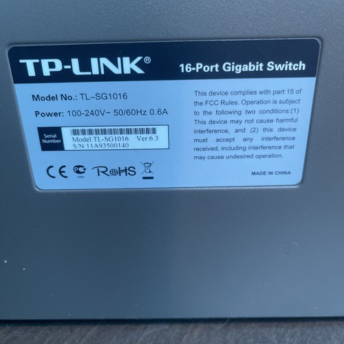 TP-LINK TL-SG1016 16-Port Gigabit Rackmount Switch auto MDI/MDIX standard 19inch - Zdjęcie 2 z 2