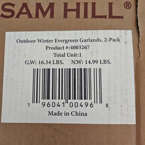 Balsam Hill Outdoor Winter Evergreen Foliage Garland LED Lights10 Ft 2-PACK - Picture 9 of 9