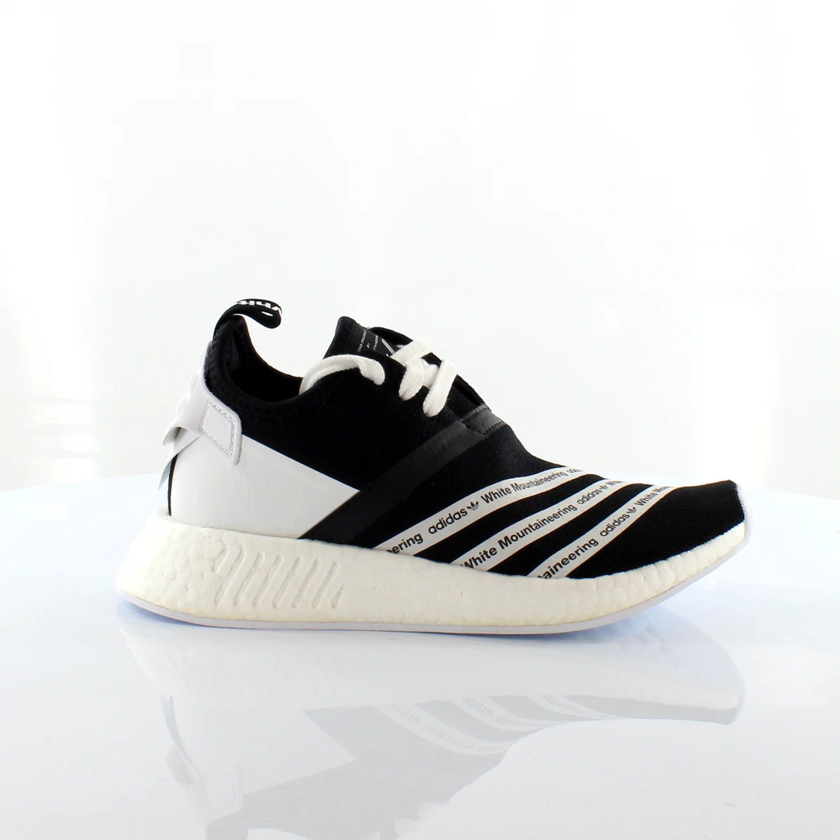 White mountaineering clearance nmd r2 shoes