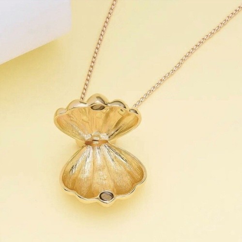 The Little Mermaid Ariel Daughter Melody Gold Locket Seashell Charm Necklace NEW - Picture 6 of 7