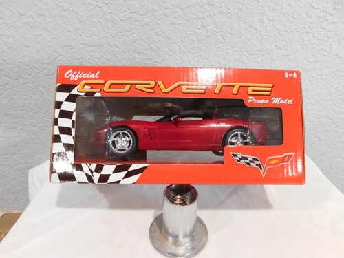 2011  CORVETTE  COUPE IN RED   PROMO MODEL   MIB - Picture 5 of 6