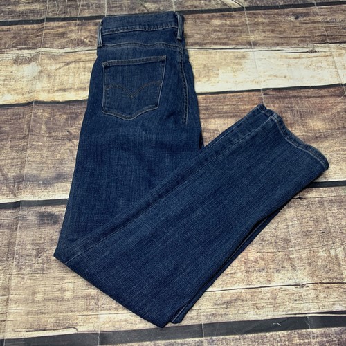 Pantalones de mezclilla para mujer Levis perfectamente adelgazantes pierna recta 30 x 30 elásticos talla 29 - Imagen 9 de 12