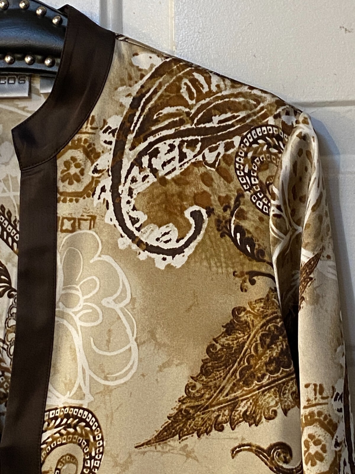 Picture 3 of 12