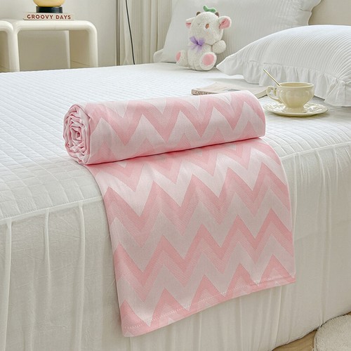 Nature Bamboo Fiber Yarn Dyed Jacquard Towel Quilt Summer Cool Quilt Bed Sheet - Picture 7 of 44