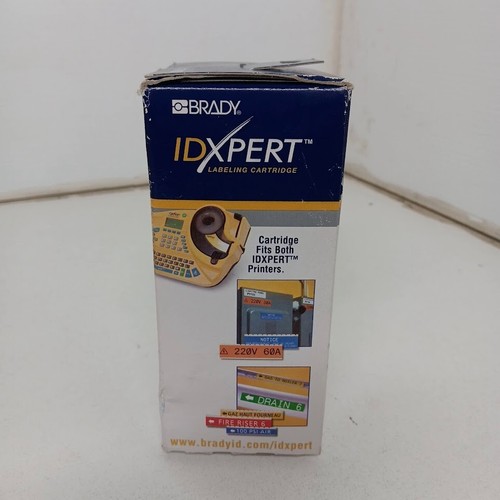 Brady IDXPERT XC-30-422 Gloss Polyester Ribbon R4900 Blk Wht B-422 1.5" x .75” - Picture 3 of 10
