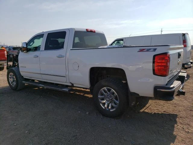 Used Front Left Door Interior Trim Panel fits: 2017 Chevrolet Silverado 3500 pic Foto 2 de 4