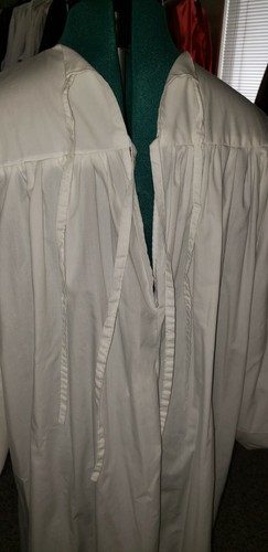 SURPLICE COTTA HAND MADE LOVELY CHI RHO DESIGN - Picture 4 of 7