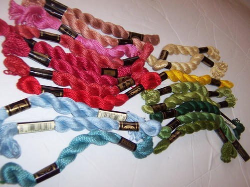 LOT of 19 Vintage NOS DMC Perle Embroidery Cotton Floss FLOWER & LEAVES Colors - Picture 2 of 2