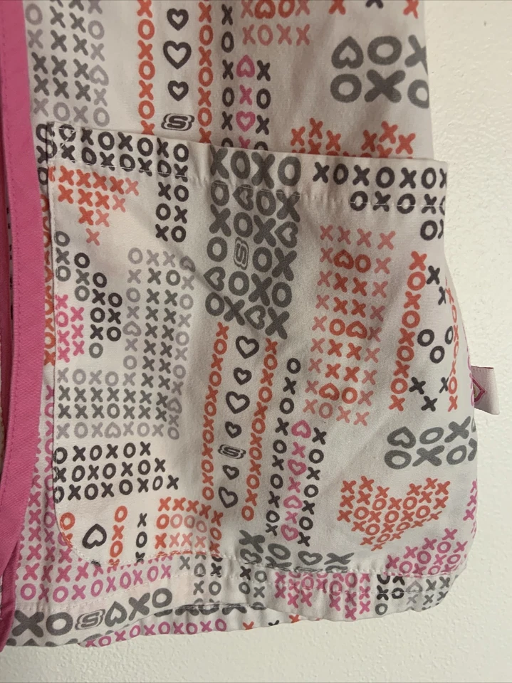 Skechers Multi-Color XO Pattern Mock Neck Scrub Top Medical Uniform Small - Image 3 of 4