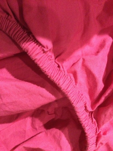 TOMMY HILFIGER ๐ Twin Bed Fitted Sheet ๐น Raspberry Rose (Hot Pink) ๐ฏ% Cotton - Picture 17 of 17