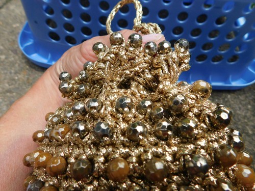 Vtg Lovely Macrame & Beads Evening Bag Purse Metallic Gold Round Bottom Japan - Picture 9 of 11