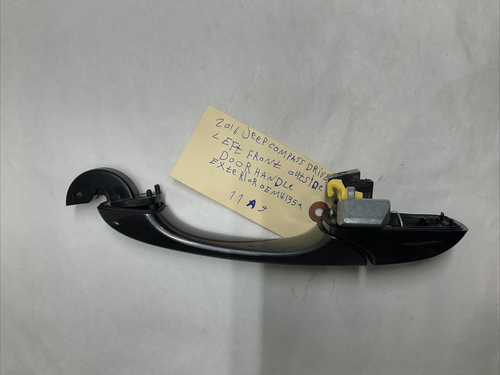 2016 jeep compass Driver Left Front Outside Door Handle Exterior oem 16135a - Bild 6 von 15