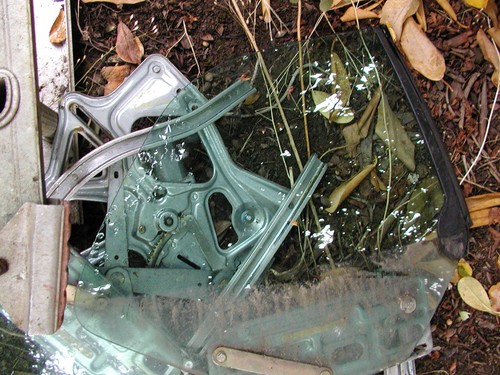 1995-2003 SAAB 900 9-3 CONVERTIBLE Left REAR QUARTER WINDOW REGULATOR (No Glass