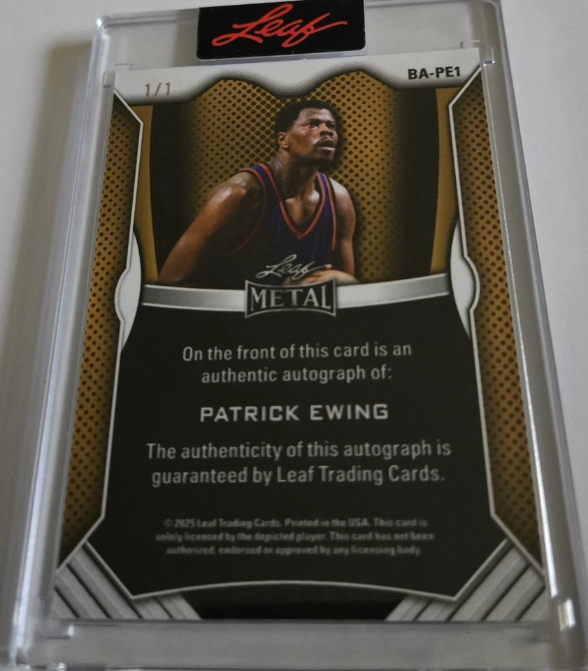 Autógrafo Patrick Ewing 2025 hoja de metal 1/1 paralelo verde Foto 2 de 3