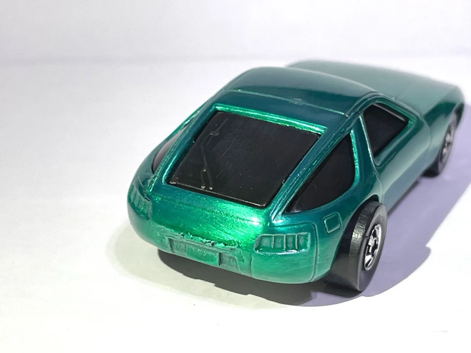 Mattel Hot Wheels Porsche 928 1978 de colección - verde Spectraflame hecho a medida Foto 4 de 4