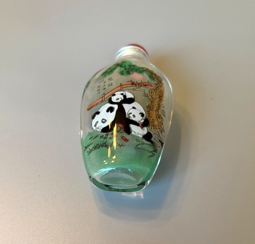Vintage chinesische umgekehrt bemalte Glas Schnupftabakflasche Panda Szenen 3-3/8" hoch rote Kappe LESEN - Bild 7 von 10