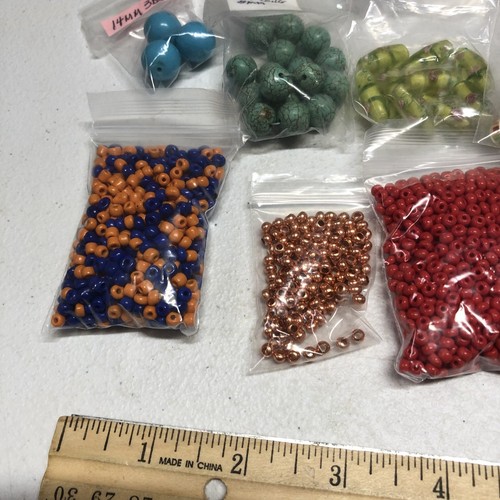 Misc Lot of Beads - Jewelry Making Craft 100+ Beads Reds 1 lb 4 oz - Picture 3 of 11