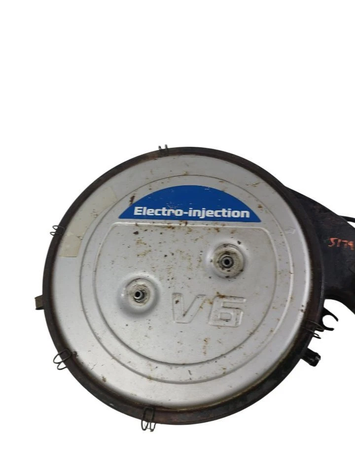 Purificador de aire D21 6 cilindros para camioneta Nissan 86 642009 Foto 4 de 4