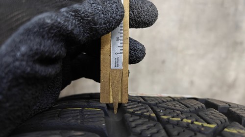 1 x Pirelli Winter Sottozero 3 * MO 245/45 R18 100V XL 3PMFS Winterreifen 2023 - Bild 10 von 12