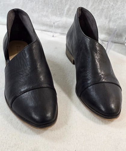 Diba True Womens Black No Way Out Leather Upper Flat Shoes Almond Toe Size 7 - Picture 4 of 11
