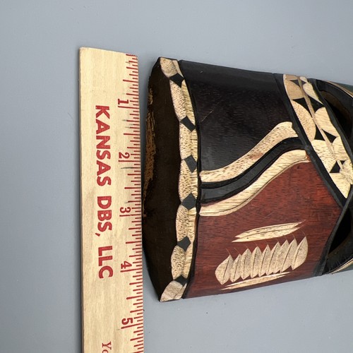 Maschera Swazi africana Swaziland intagliata a mano 12,5” nero rosso verde - Foto 14 di 14