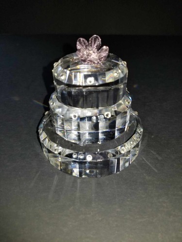 Crystal Wedding Cake With Rhinestones Pink Flower 3 tier Oleg Cassini Display - Picture 11 of 24