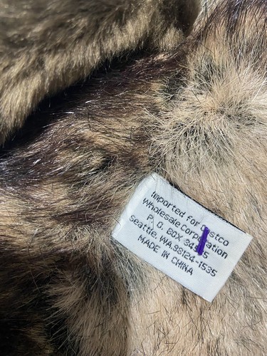 Large Costco Exclusive Brown Mama Baby Beaver Plush Stuffed Animal Toy 18" Tall - Picture 7 of 8