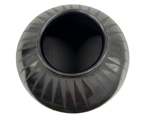 Vintage Mata Ortiz Pottery Pot Olla by ARMINDA SILVEIRA - Black on Black - Picture 2 of 7