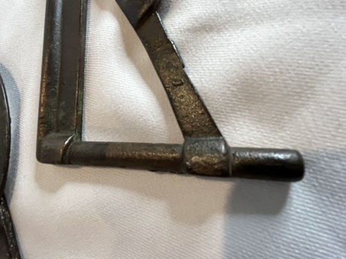 Cast Metal Swing Arm Brackets Set of 2 Plant Hangers Vtg Old 8.5x4" - Picture 3 of 14