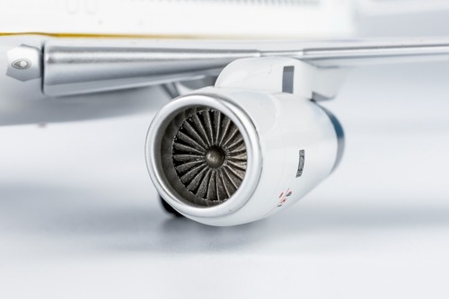 Modelo 1:200 NG United Airlines Boeing B757-200 N12125 Diecast Aircraft Jet Model - Imagen 8 de 11