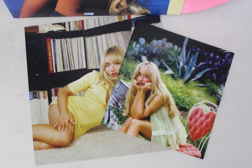 Sabrina Carpenter - Short N' Sweet [Pink Marbled] Vinyl Record & Posters - Picture 2 of 13