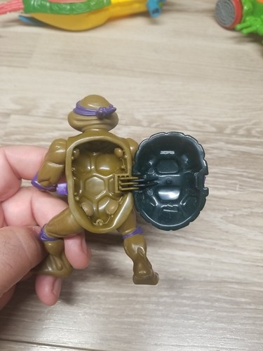 Lot Of 5 Vintage TMNT Teenage Mutant Ninja Turtles Figures & 2 Vehicles  - Picture 7 of 11