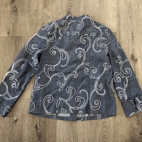 Chico’s Sz 0 US S Blue Cotton Embroidered Long Sleeve Snap Up Shirt - Picture 8 of 13