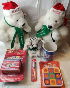 Vintage-Coca-Cola-collectibles-lot-7-Polar-Bears-Mug-Uno-Lipsmacker-Coaster