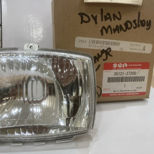 Suzuki HEADLIGHT. ORIGINAL STANLEY 001-2373. 35121-37200 - Picture 3 of 3