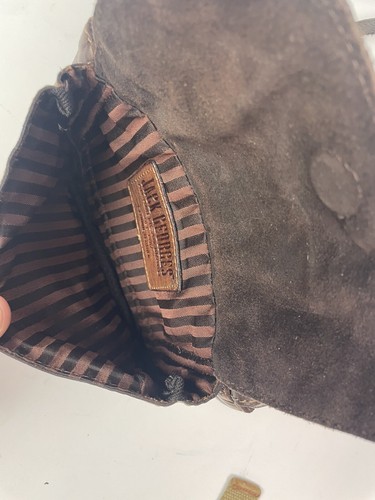Bandolera pequeña de cuero marrón Jack Georges con cierre magnético - Imagen 6 de 9