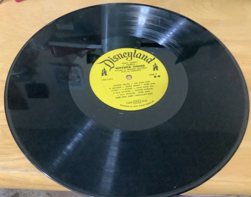 Walt Disney’s Mother Goose Nursery Rhymes 33 1/3 LP - Picture 3 of 3