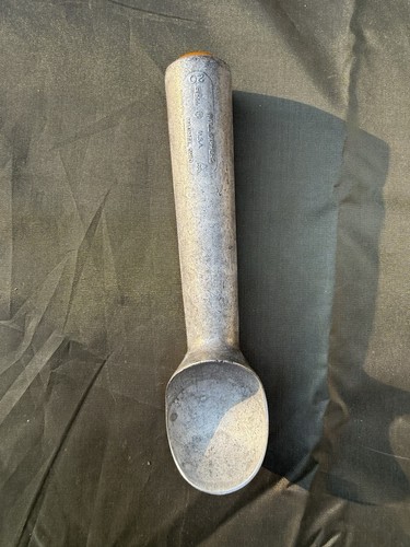 Zeroll No 20 USA Roll Dipper Ice Cream Scoop Liquid Filled Aluminum Orange End - Picture 2 of 4