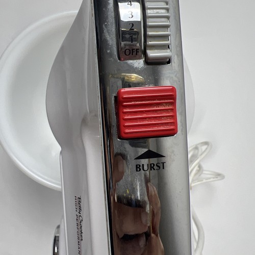 Betty Crocker Miscelatore convertibile (mano/supporto) serie alte prestazioni BC-2281 - Foto 16 di 19