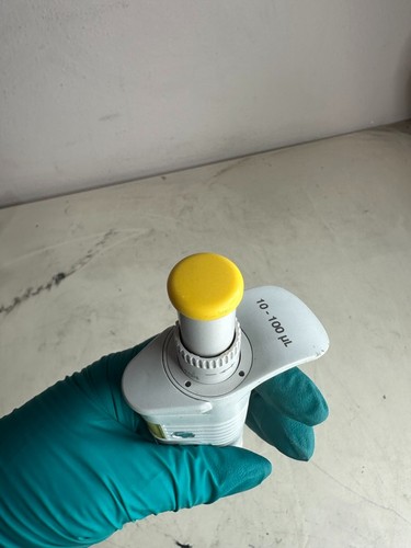 Eppendorf Research 1-channel, variable, 10 – 100 µL Yellow - Picture 4 of 6