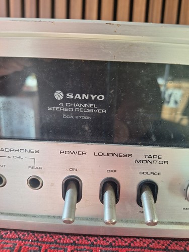 Vintage Sanyo DCX-2700K Quadraphonic Stereo Receiver - nur Teile oder Reparatur - Bild 4 von 9