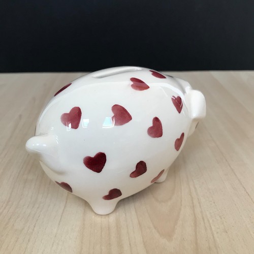 Hucha de cerámica con corazones rojos de esponja estilo Emma Bridgewater 14 cm de largo - Imagen 7 de 12