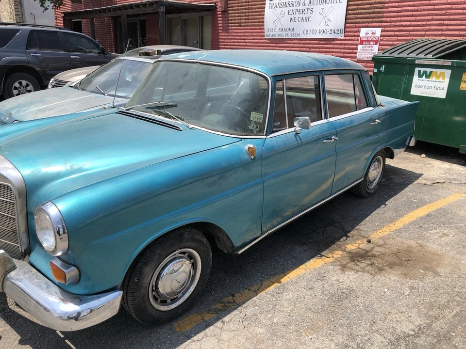 Mercedes Benz W110 230 200 190 1966 tapacubos cromados llanta de 13” con 110 juego de 4 Foto 3 de 3