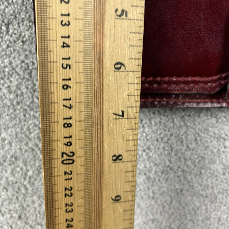 Oroton Women’s Vintage Shoulder Bag Burgundy Leather Crossbody Made in Italy - Image 4 of 4