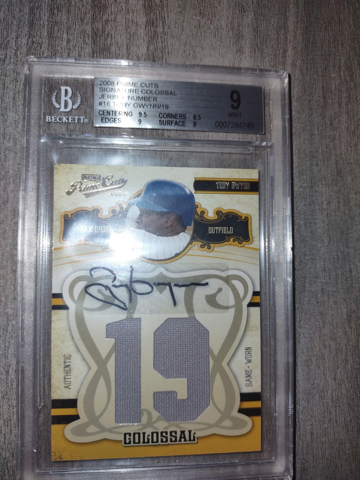 Picture 1 of 3
