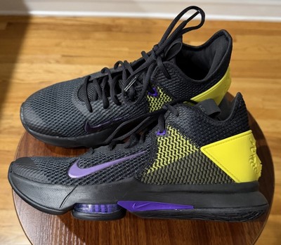 Nike Lebron Wittness IV Men display picture 1