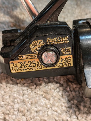 Shimano Fast Cast X-25 fishing reel made in Japan - Picture 2 of 12