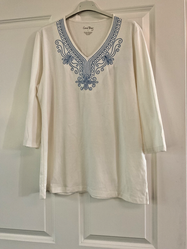 Neu mit Etikett Coral Bay Oberteil T-Shirt, blau bestickt, Baumwollmischung, 3/4 Ärmel, weich, Large